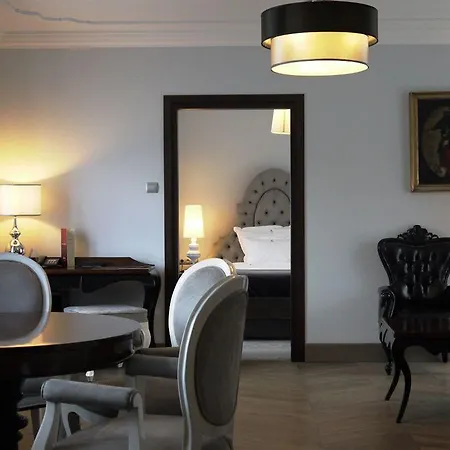 Krasicki Hotel 4*